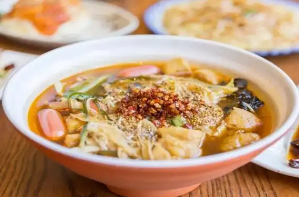 吕阿婆麻辣烫味道怎么样？加盟前景好吗？