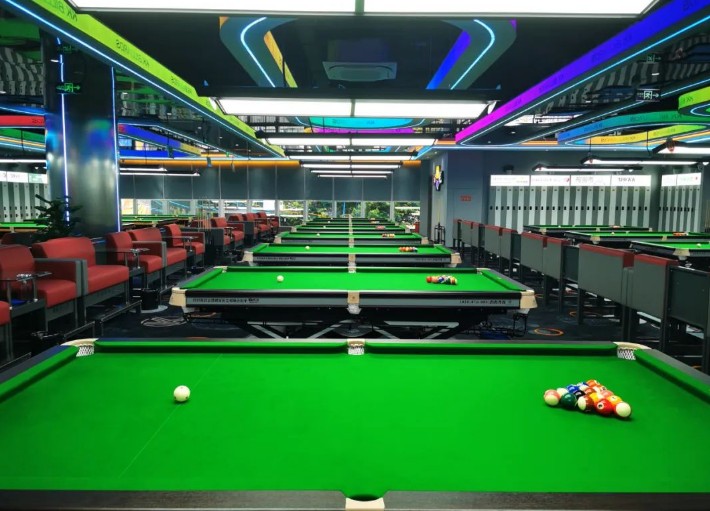 创业选什么项目稳？KK桌球俱乐部加盟能带来哪些优势？