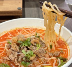 禄广门贵州原汤牛肉粉加盟