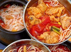 民间小炊烟罐罐米线加盟