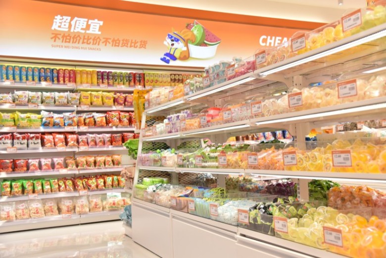 想开家受欢迎的零食店,钟和风零食加盟流程复杂吗?