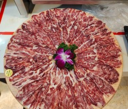 鲜牛道潮汕现切牛肉火锅加盟