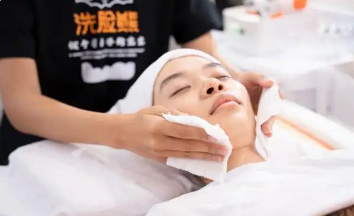 洗脸熊：以“不推销+深入解决肌肤问题项目”赢洗脸吧市场