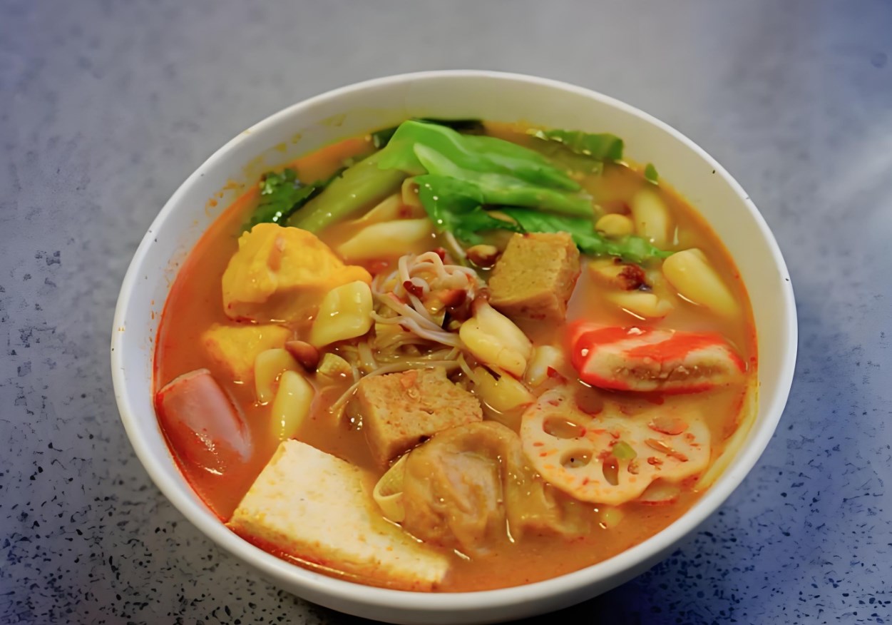 刘春雷麻辣烫加盟优势有哪些？加盟有保障？