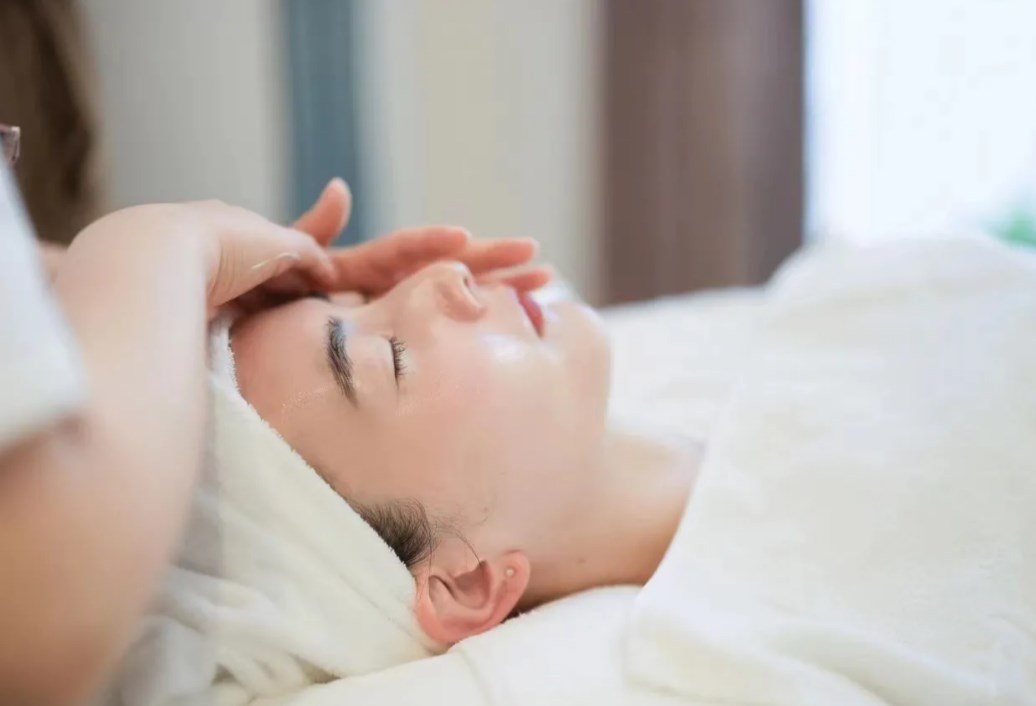 遇芳泽洗脸吧加盟店生意好不好？人气怎么样？