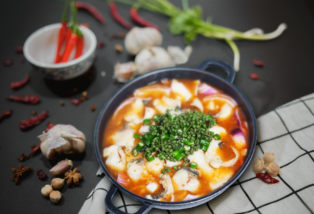 鱼溜溜无骨酸菜鱼加盟开店需要走哪些流程？