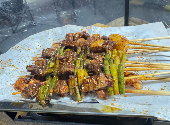 野街果酱烧烤加盟怎么样？总部创业轻松吗？