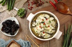 鱼溜溜无骨酸菜鱼加盟