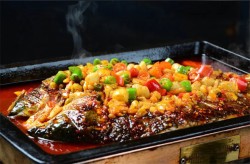 蒋小亿香辣烤鱼