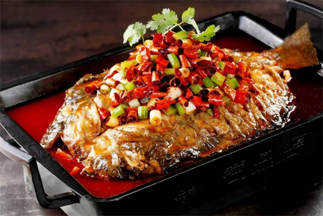 蒋小亿香辣烤鱼如何加盟？经营有市场吗？