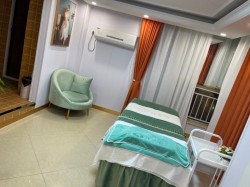 花之吻美容院加盟