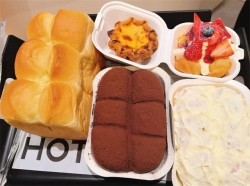 趁热集合面包加盟