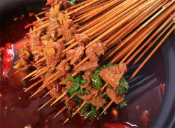 红一浪串串香加盟