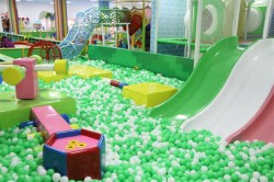 乖比兔儿童乐园加盟