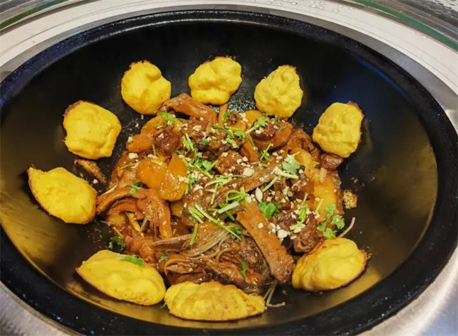 大嫂铁锅炖加盟多少钱？加盟条件有哪些？