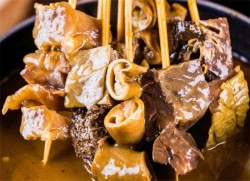 钟大嘴牛杂串串