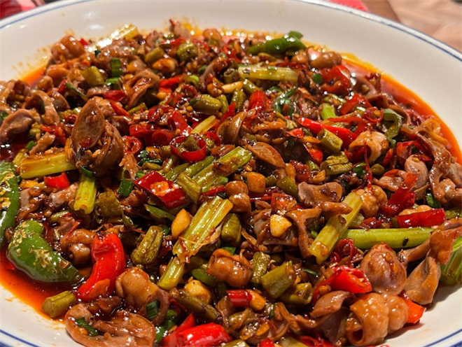 荆九爷爆炒桥头三嫩加盟费用多少？