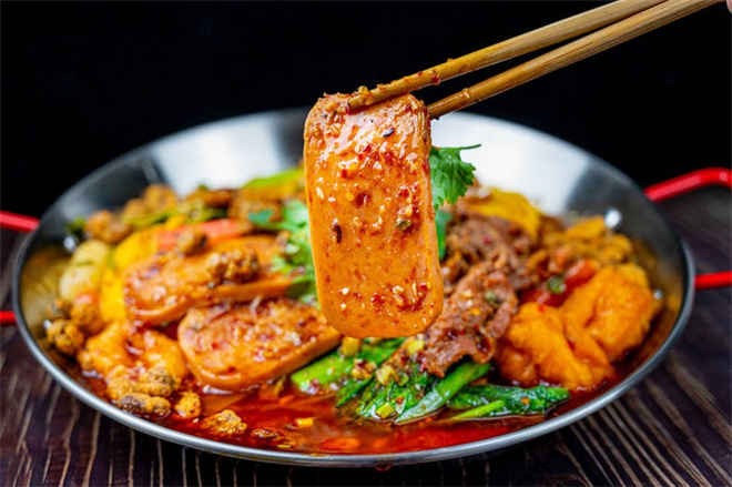 杜苗苗干拌麻辣烫加盟怎么样？是创业好项目吗？