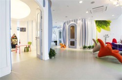 七彩宝屋保教院