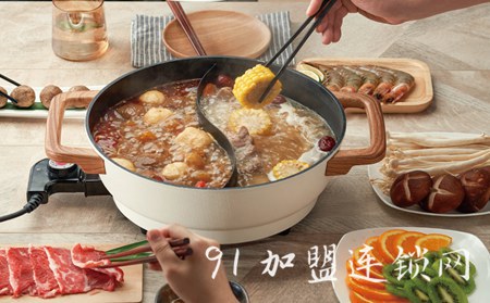 辣圈火锅烧烤食材超市加盟费用怎么样？更地道的四川美食市场发展前景好