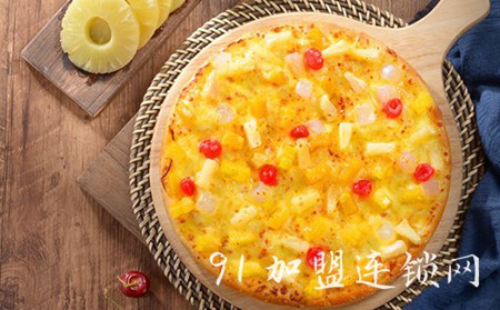 大师披萨加盟费用怎么样？品牌发展好门槛低。