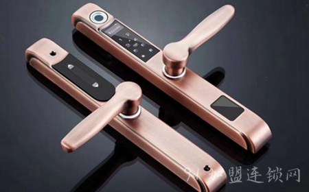 弘博汇智能锁加盟费用怎么样?智能生活不仅收年轻人喜欢更受老年人喜爱