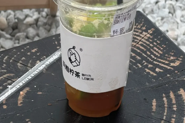 玛雅手打柠檬茶