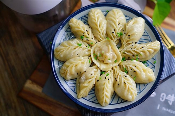 麦香水饺