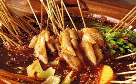 仟味阿婆串串香加盟