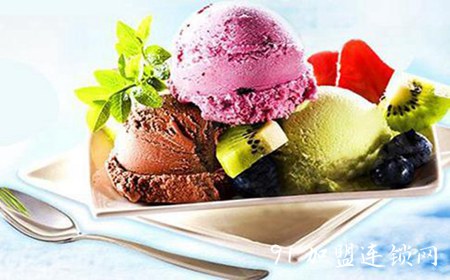 百纯冰淇淋加盟