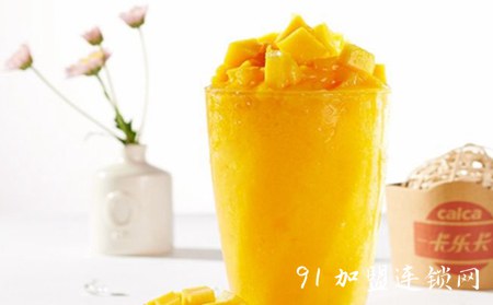 麓谷小镇奶茶加盟