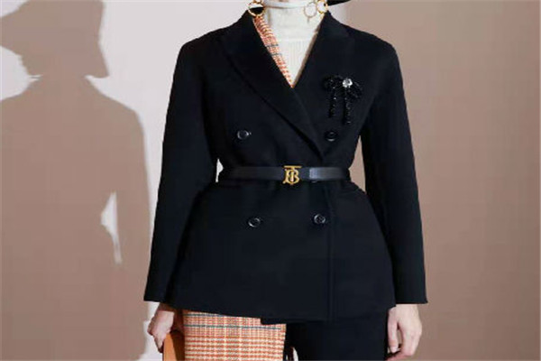 佧西文女装加盟 佧西文女装加盟