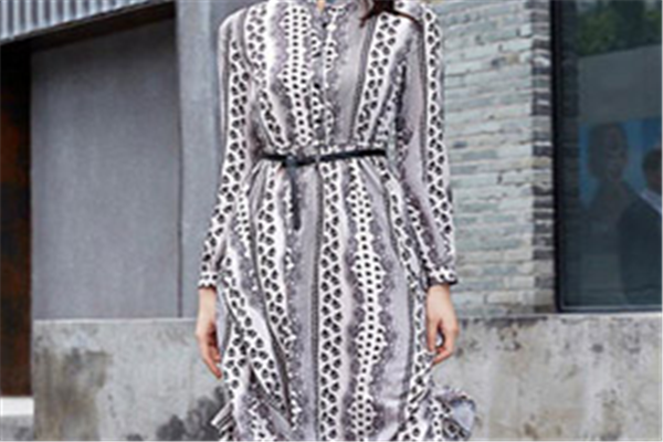 VADAINI华丹尼女装