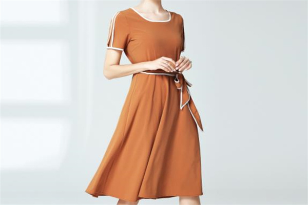 LesstoneHoffein女装