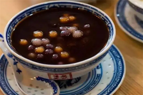 天一碗广式糖水