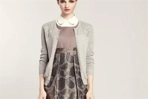 玫瑰坊女装加盟