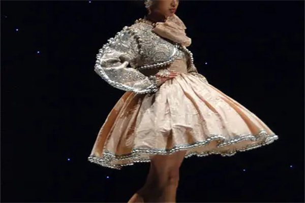 玫瑰坊女装加盟