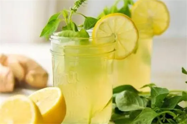 找茶柠檬水