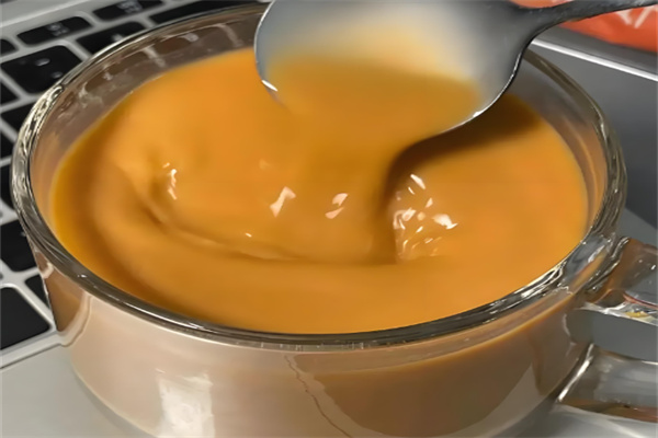 张小泰泰式奶咖