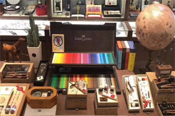 Anywhere文创集合店加盟