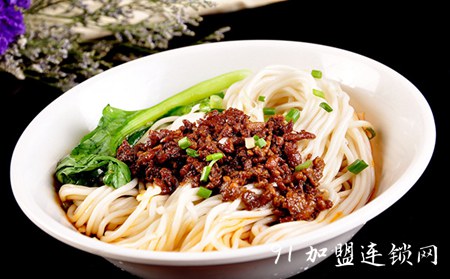 轻松开曾记否老北京炸酱面店就要做好的几件事