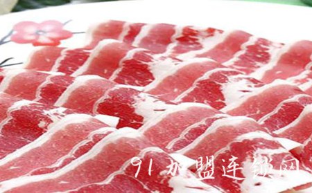 烤翻天烧烤加盟费用少健康的无烟烧烤世家配方更有市场