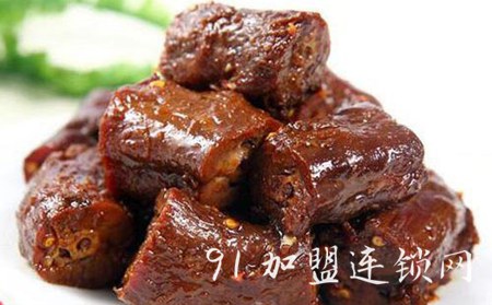 鸭丫丫鸭脖加盟产品口感好让熟客成为创业伙伴