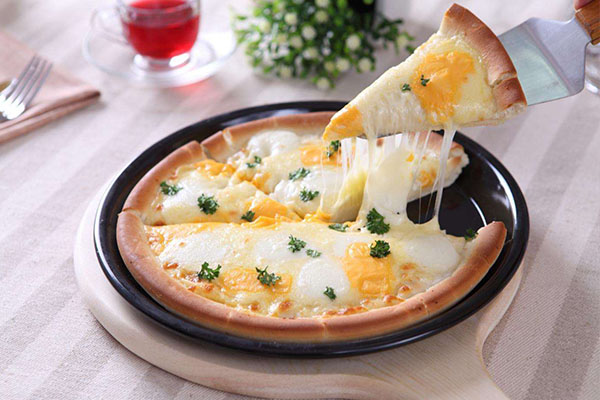 做披萨就要选择在披萨排行榜前列的米斯特披萨加盟品牌